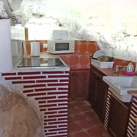La Serrana Bedmar y Garciez Luaran gambar